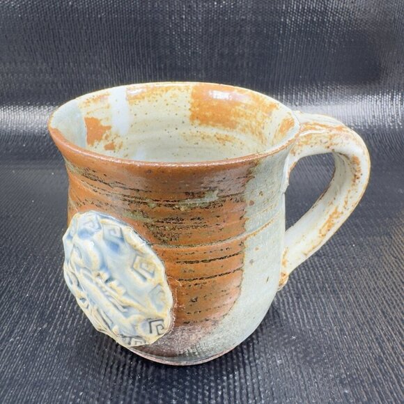 Hand Made Stoneware Pottery Coffee Mug Cup With 3D Crawfish Artist Signed VTG - Picture 1 of 13